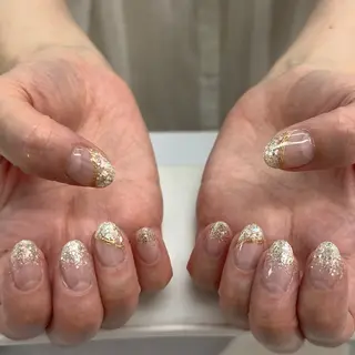 ネイル プラスネイル北千住東口店所属・しもむら ひなこのネイルデザイン