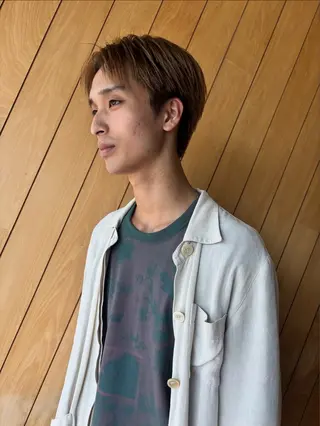 ミディアム メンズ IRO所属・岡田 祐樹のヘアスタイル
