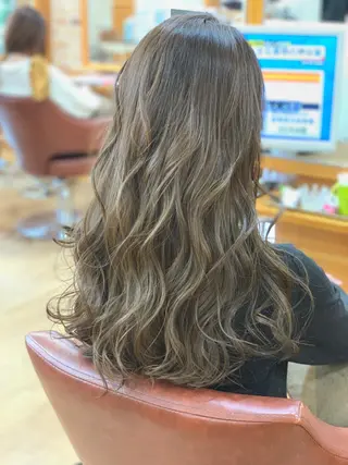 セミロング カラー ✨店長✨松下  和正のヘアスタイル