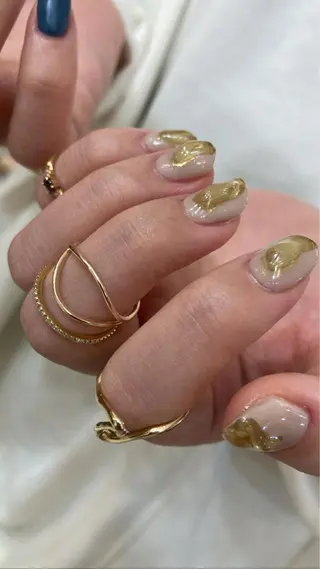 ネイル nailsalon　hue所属・小山 羽奈のネイルデザイン