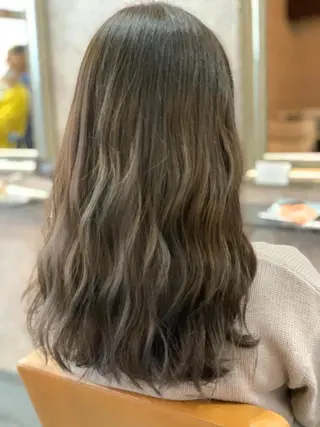 ロング ank classic hair【アンククラシックヘアー】所属・バレイヤージュ ハイライト　齋藤祐哉のヘアスタイル