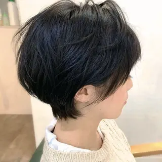 ショート カラー 前田 健太のヘアスタイル