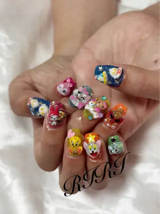 ネイル riri オーナーのネイルデザイン