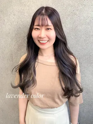 ロング カラー clomus所属・YUKA艶髪 🌸寛ぎ部屋のヘアスタイル