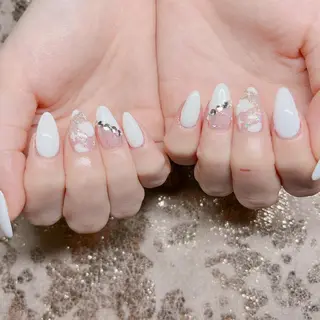 ネイル 個室ネイルサロンDolly  Girl〜ドーリーガール〜所属・DollyGirl KYOKOのネイルデザイン