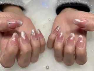 ネイル 黒瀬 奈津季のネイルデザイン