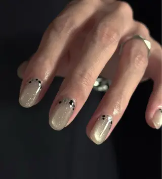 ネイル 水野 小雪のネイルデザイン