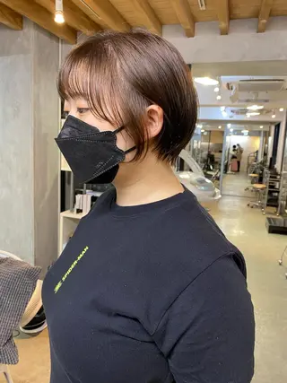 ショート カラー ヘアアレンジ 切りっぱなしボブ/ デザインカラー店長のヘアスタイル
