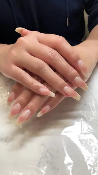 ネイル 💎Guarendo💎錦糸町店所属・✨アン ミユ✨のネイルデザイン