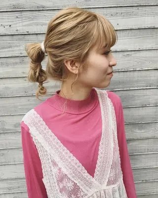 ミディアム ヘアアレンジ la fith所属・rico_by ヘアとアイブロウのヘアスタイル