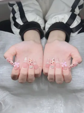 ネイル Lee Nails チップ長さだし専門店のネイルデザイン