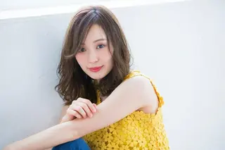 ミディアム 所渉/韓国レイヤー /ウルフカットのヘアスタイル