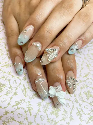 ネイル Piacere所属・Piacere 絵美のネイルデザイン