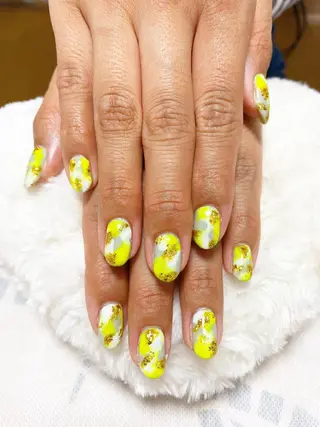 ネイル The Best Beauty受付担当のヘアスタイル