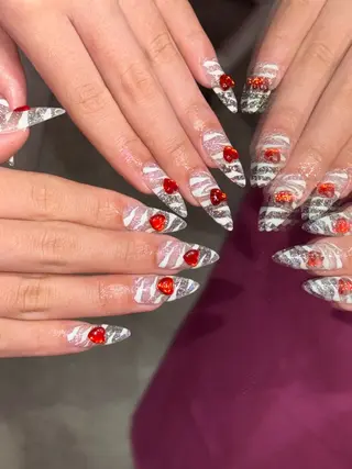 ネイル 🫧HI-KO 🫧のネイルデザイン