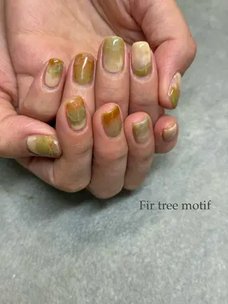 ネイル kiii.__ ✴︎*のネイルデザイン