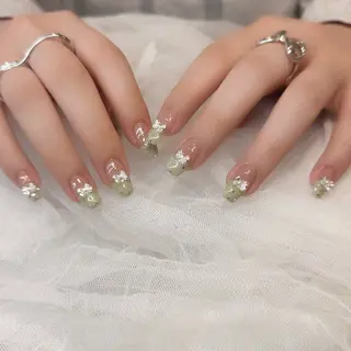 ネイル 新井 ひなののネイルデザイン