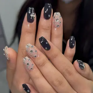 ネイル Sarina ⋆⭒˚ mavieのネイルデザイン