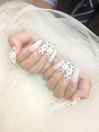 ネイル 🌻 Momoko_のネイルデザイン