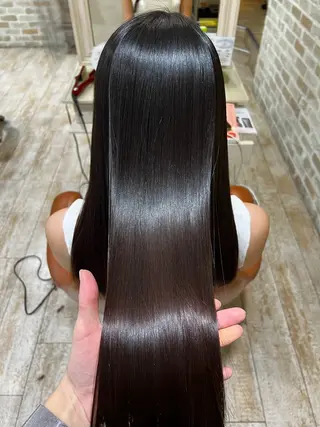 ロング 南 美優のヘアスタイル