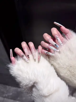 ネイル 波 なみのネイルデザイン