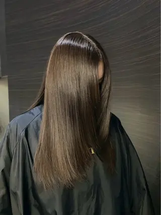 カラー 藤木 こころのヘアスタイル