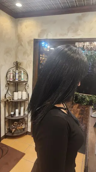 ロング カラー Calbari 鎌田美歩のヘアスタイル