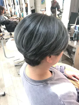 ショート ブリーチ/髪質改善 NYNY大久保のヘアスタイル