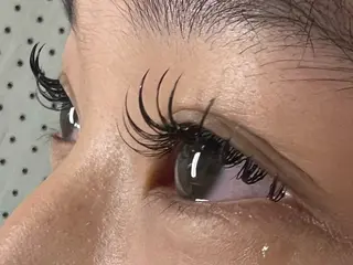 マツエク・マツパ Lyspois natsuのマツエク・マツパデザイン