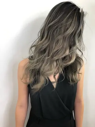 ロング カラー ルービック 奈良のヘアスタイル