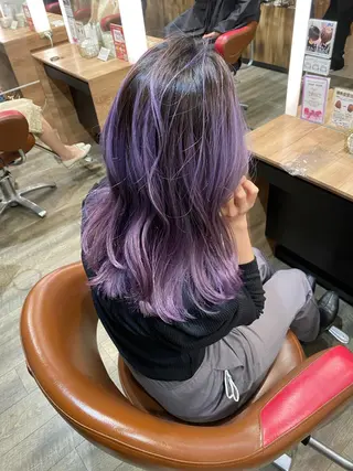 ミディアム ケリーズグリーン所属・ショート/ボブ 森田/嵩士のヘアスタイル