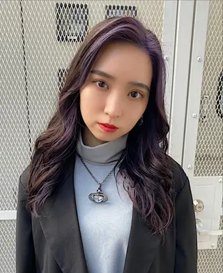 ロング カラー ヘアアレンジ 韓国レイヤーカット/ 儚げカラーチナツのヘアスタイル