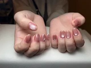 ネイル chill所属・白井 愛菜のネイルデザイン