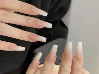 ネイル One Plus Nail Salonのネイルデザイン