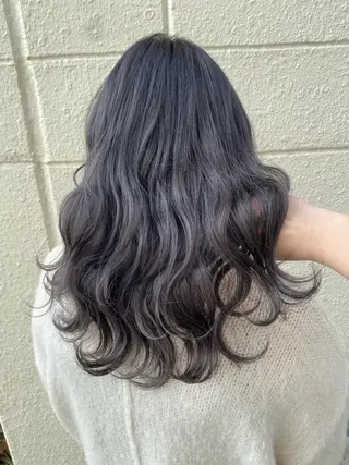 セミロング カラー Hair　space Rizm　green所属・sayumi 🍒のヘアスタイル