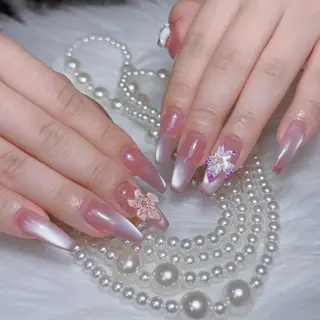 ネイル Diamond NAIL✨のネイルデザイン