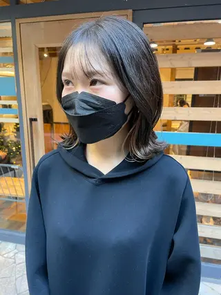 ショート カラー あずまぐち めぐみのヘアスタイル