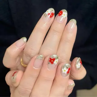 ネイル ソルネイルアンドアイラッシュ所属・山田 茉世のネイルデザイン