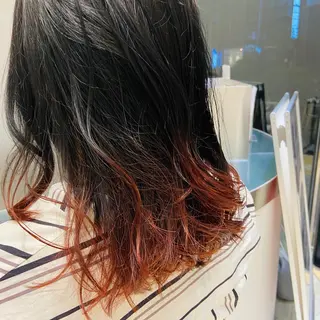 ミディアム 李 文のヘアスタイル