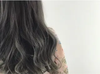 ロング カラー Strawberry所属・原田 志保のヘアスタイル