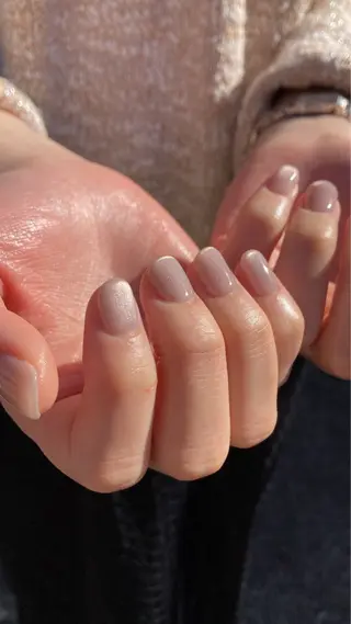 ネイル nailsalon　hue所属・小山 羽奈のネイルデザイン