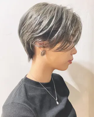 ショート kvell by urban.所属・ショート・ボブ ・ウルフ✂︎IMAIのヘアスタイル