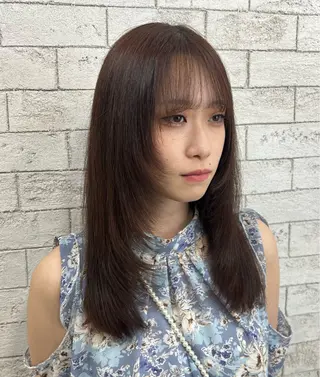 セミロング ブリーチカラー 🤎〰️Yuunaのヘアスタイル