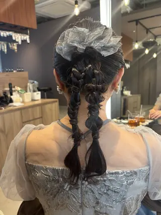 セミロング ヘアアレンジ Iris by artina 武蔵小杉店【イリス バイ アルティナ】所属・🎼レイヤー/顔周り カット/nene♬のヘアスタイル