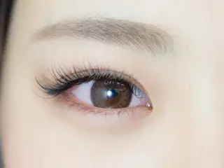 マツエク・マツパ mm 奈良駅店所属・mm 奈良駅店 yunaのマツエク・マツパデザイン