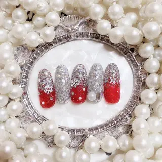 ネイル マジックミラー所属・マジック ミラーのネイルデザイン