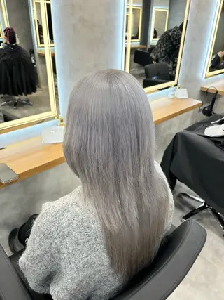 ロング カラー パーマ ヘアアレンジ 透明感ブリーチカラー 🌈TOMOHIROのヘアスタイル