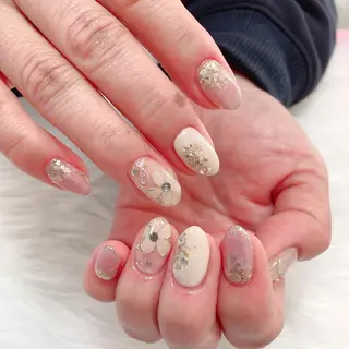 ネイル 💅ネイルハウス🏡 🎀TOMO🎀のネイルデザイン