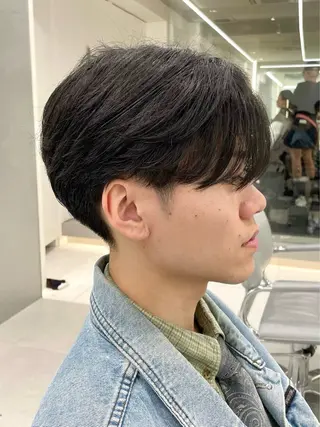 ショート メンズ センターパート/ マッシュ 小野 樹のヘアスタイル