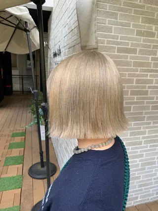 ショート カラー ヘアアレンジ kei/透明感カラー /ベージュ/インナーのヘアスタイル